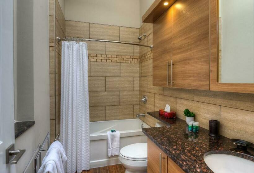 جناح ديلوكس, Western Hotel & Executive Suites