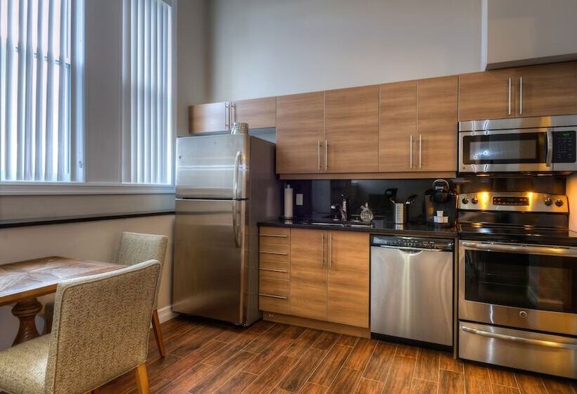 جناح, Western Hotel & Executive Suites