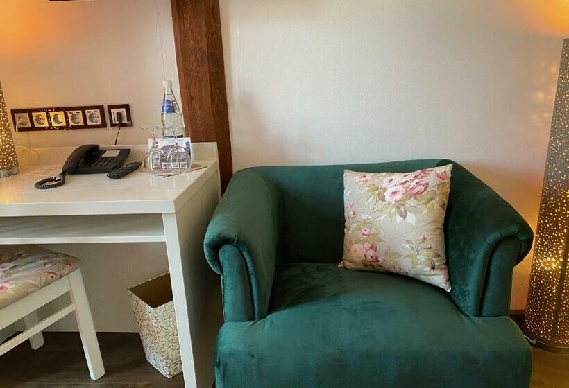 スーペリアールーム, Alte Posthalterei