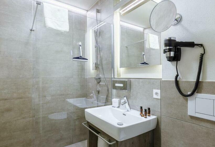스탠다드 스튜디오, Avenida Mountain Lodges Saalbach