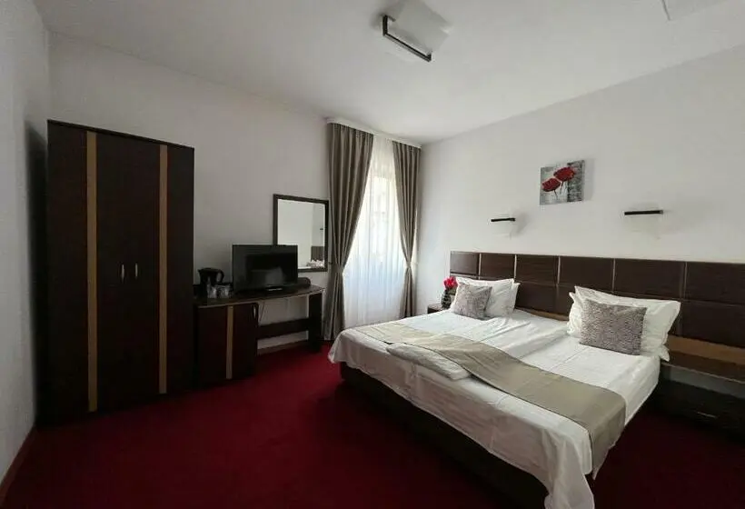 Standard-huone, Belvedere