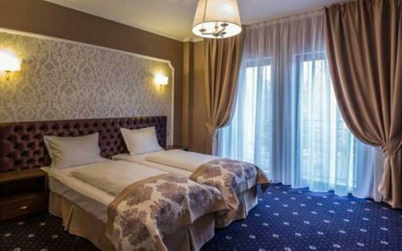 جناح إدارى, Bulevard