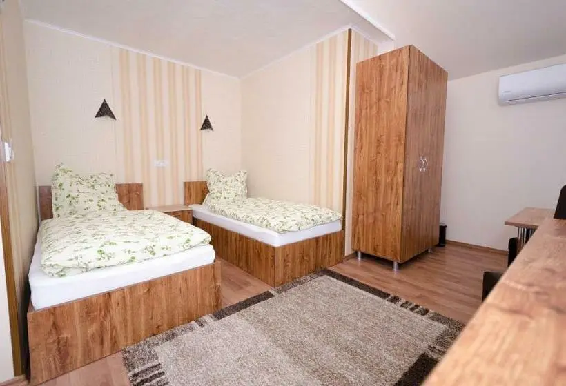 スタンダードルーム, Camere Apartament Steyna