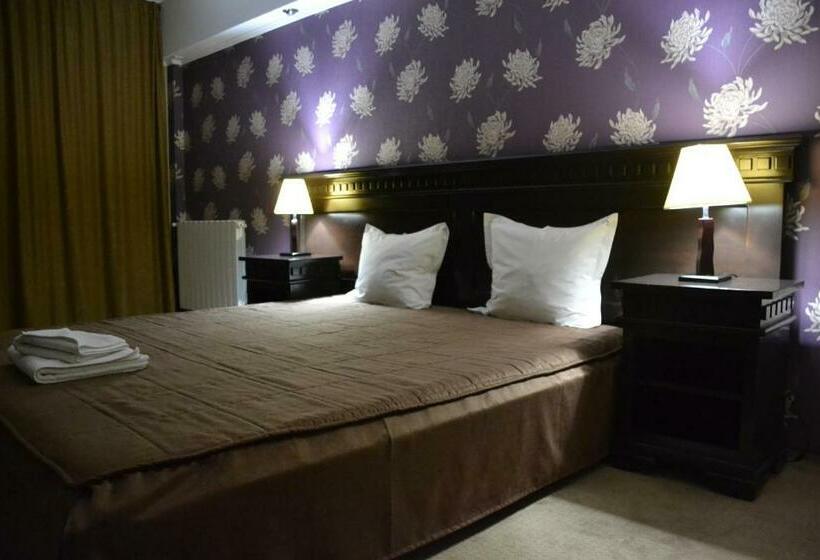 חדר סטנדרט, Condor