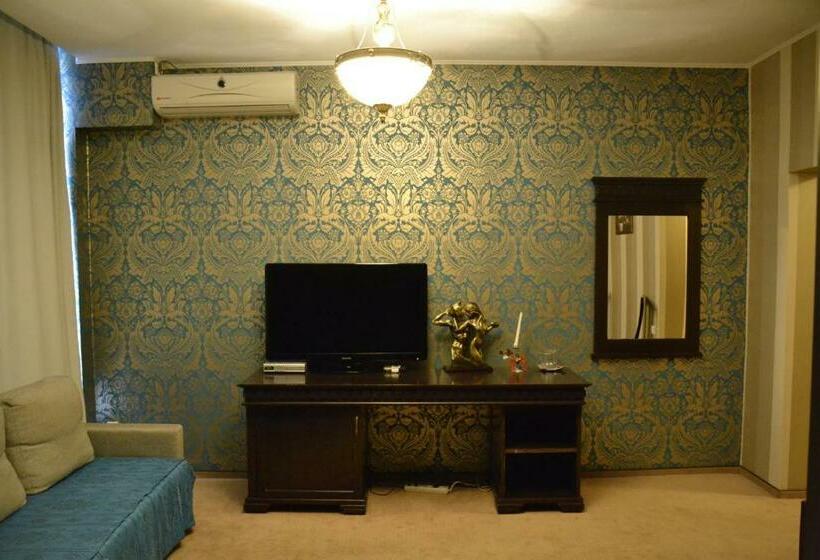 סוויטה, Condor