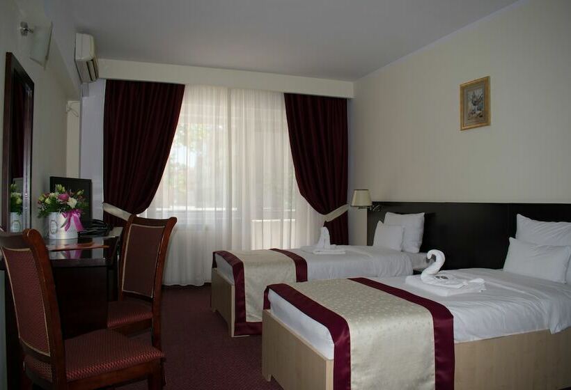 Номер Стандарт, Europolis