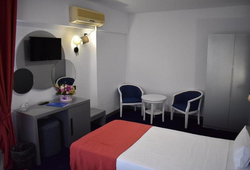 Люкс Повышенной Комфортности, Europolis