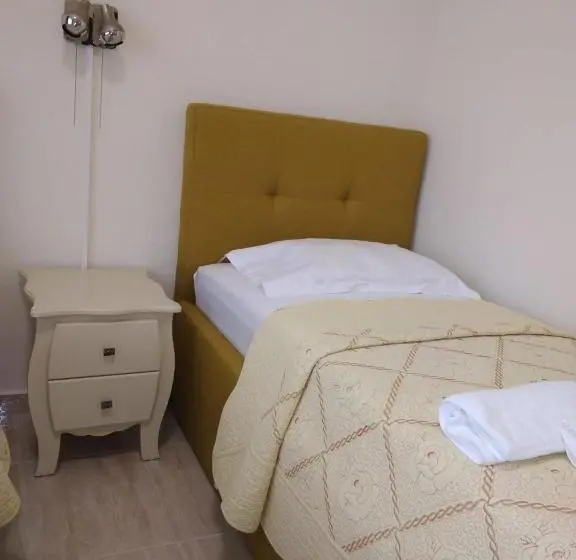 Habitación Estàndard Individual, Florentina
