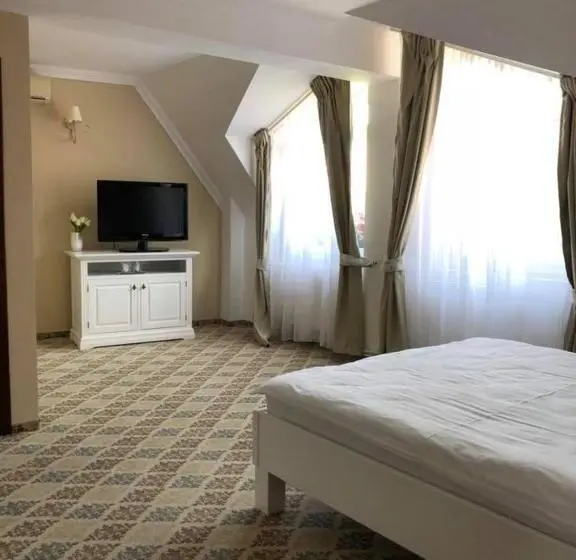 Standard Room, Melody