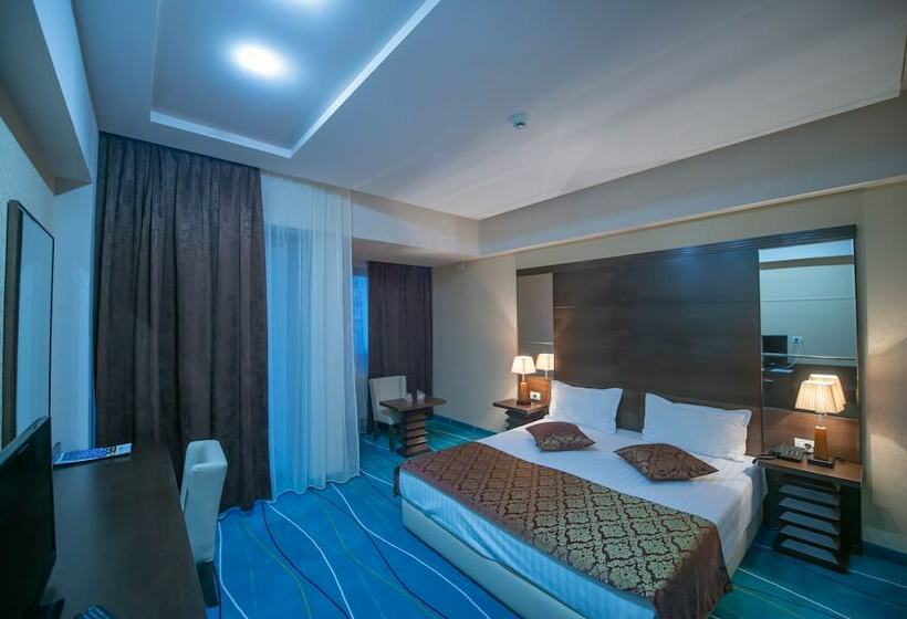 Номер Стандарт, Nevada