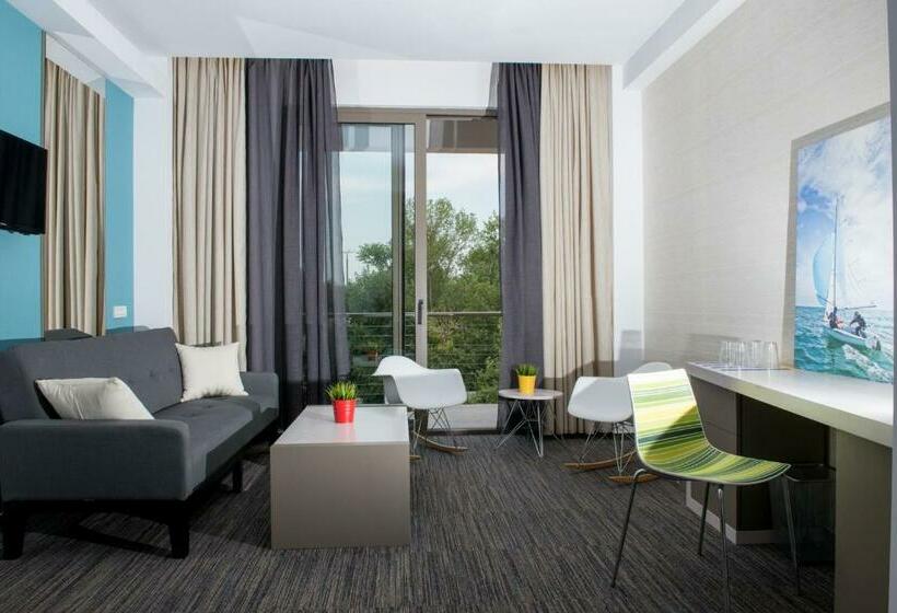 バルコニー付スイート, On Plonge Junior