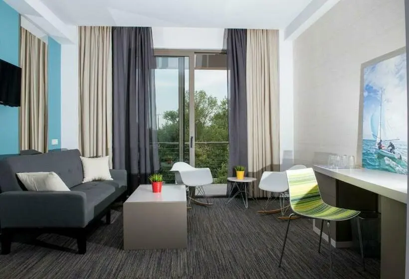 Suite com Varanda, On Plonge Junior