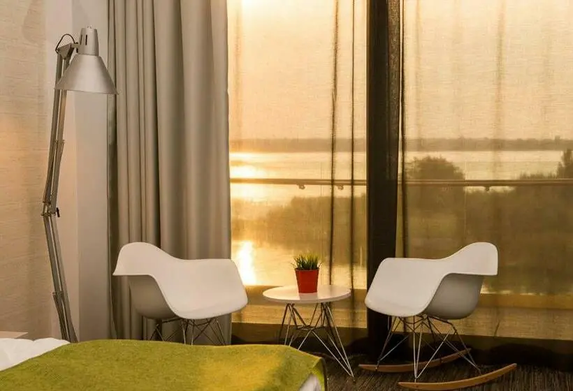 Quarto standart vista lago, On Plonge Junior