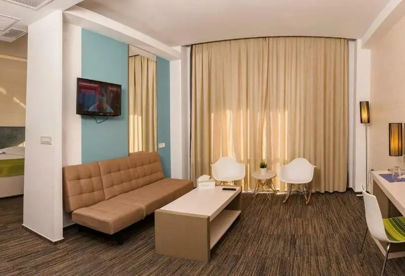 Suite com Varanda, On Plonge Junior