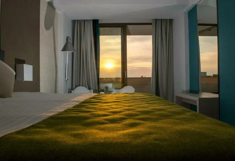 Quarto standart vista lago, On Plonge Junior