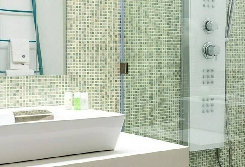 エコノミールーム, On Plonge Junior