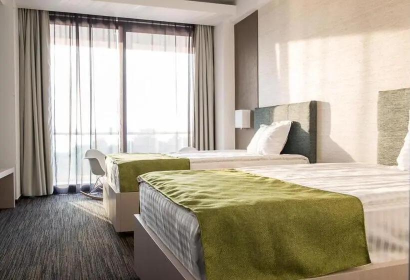 Quarto standart vista lago, On Plonge Junior