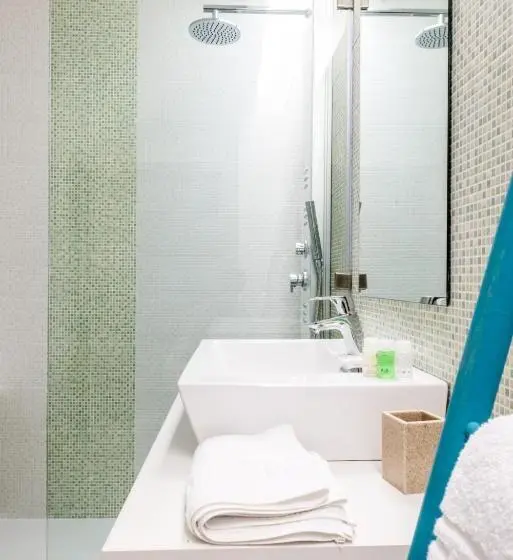Quarto Economy, On Plonge Junior