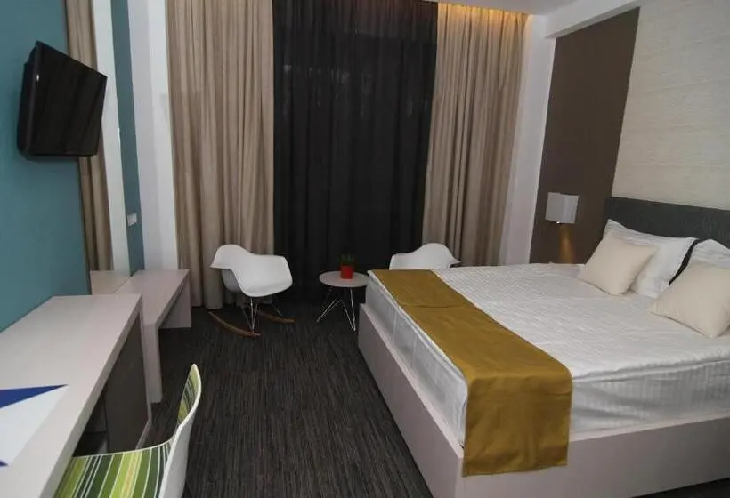 Quarto Economy, On Plonge Junior