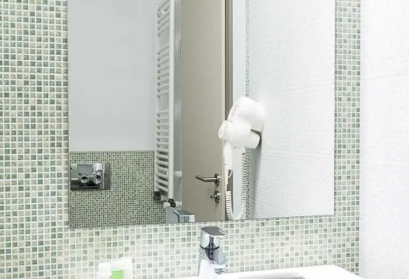 Quarto Economy, On Plonge Junior