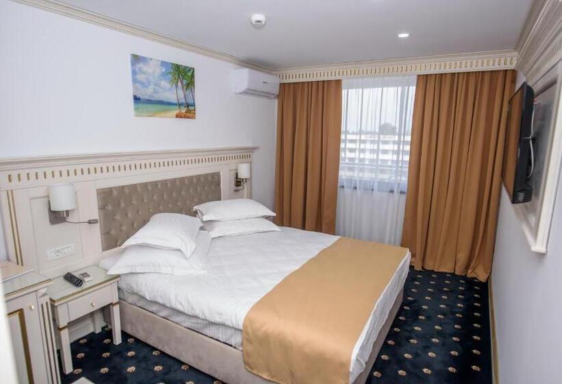 Quarto Standard Piso Térreo, Terra