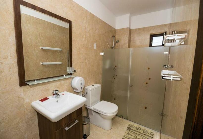 スタンダードルーム, Yarus