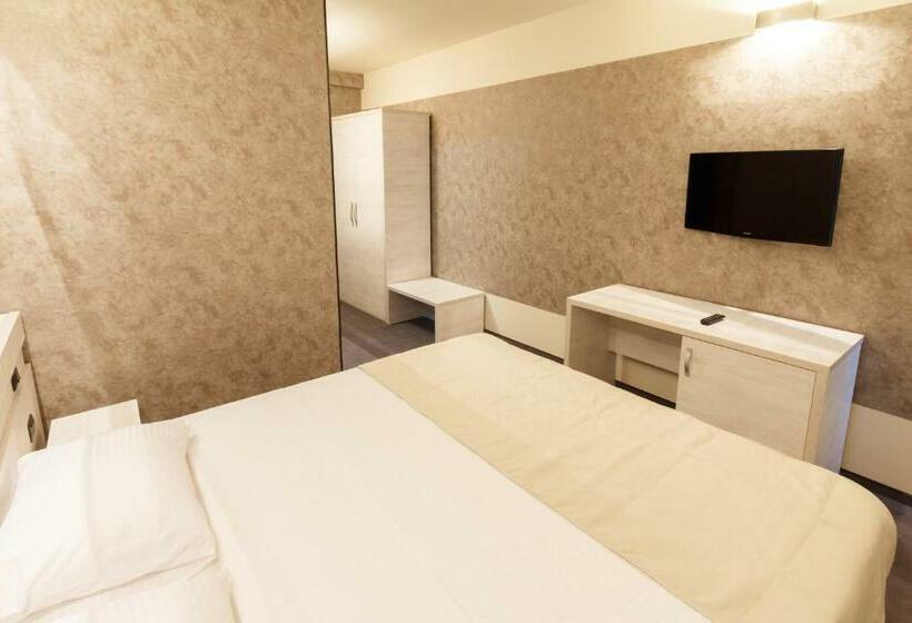 スタンダードルーム, Ymy Hotels Târgu Jiu
