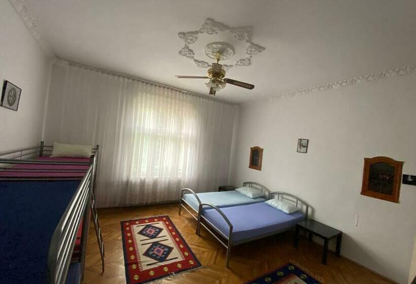 Семейный Номер Совместный Санузел, Mosaico Alfetta Hostel