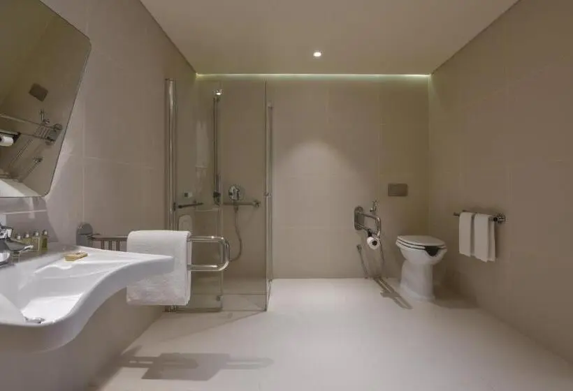سوییت با چشم‌انداز دریا, Voco Doha West Bay Suites, An Ihg