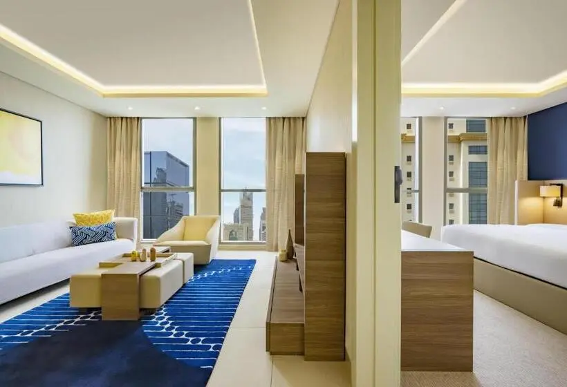 سوئیت با تخت بزرگ, Voco Doha West Bay Suites, An Ihg