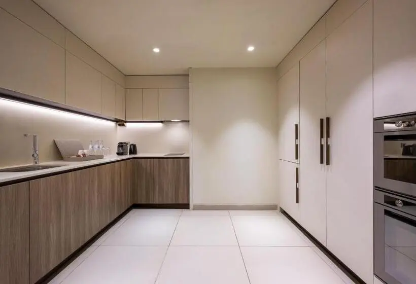 آپارتمان 2 خوابه, Voco Doha West Bay Suites, An Ihg