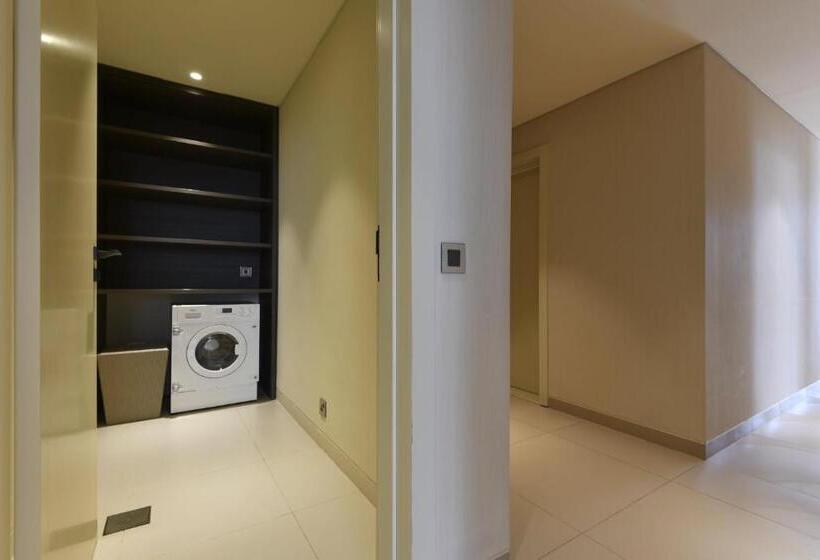 آپارتمان 2 خوابه با چشمانداز دریا, Voco Doha West Bay Suites, An Ihg