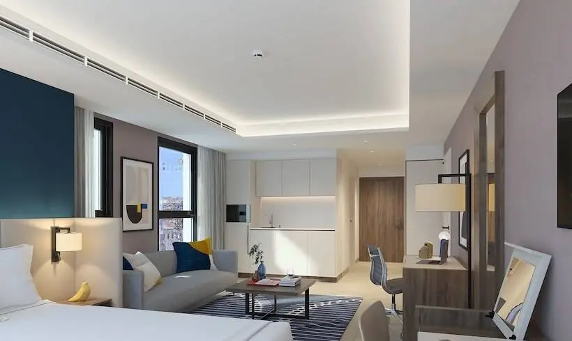 مجموعه ویستا شهر, Voco Doha West Bay Suites, An Ihg