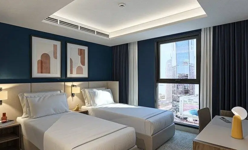 مجموعه ویستا شهر, Voco Doha West Bay Suites, An Ihg