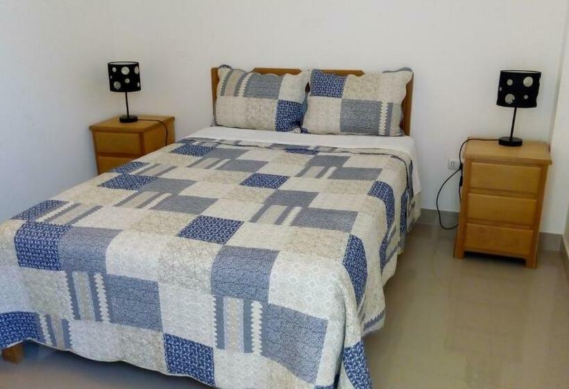 Standard Room, El Buen Samaritano Backpackers   Hostel