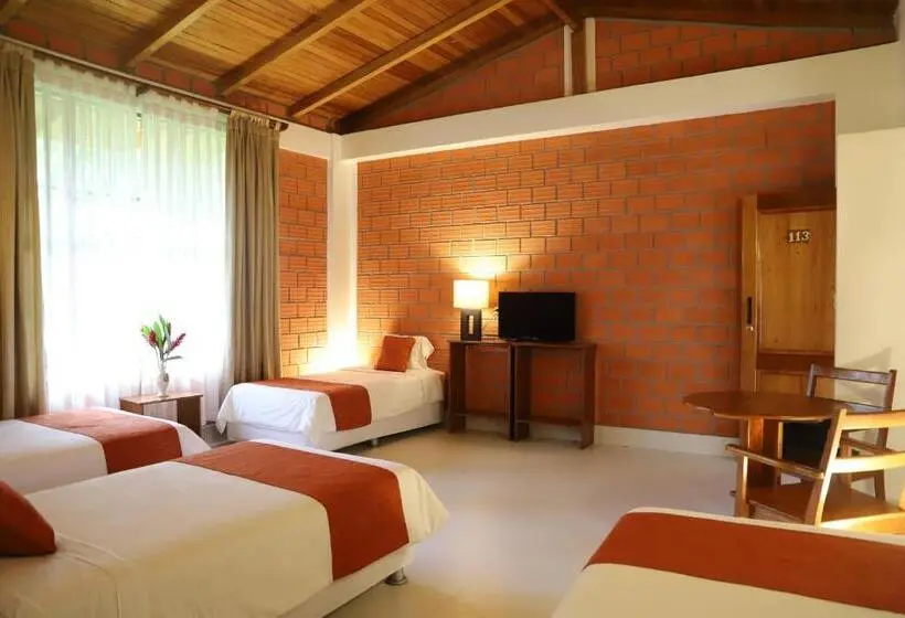 スタンダード４人部屋, Altavista Casahotel   Asociado Casa Andina