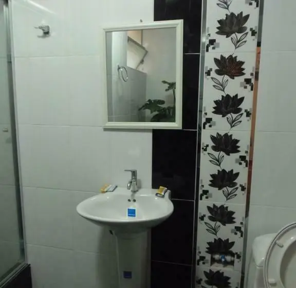 اتاق استاندارد یک نفره, B&b Cusing Wasi