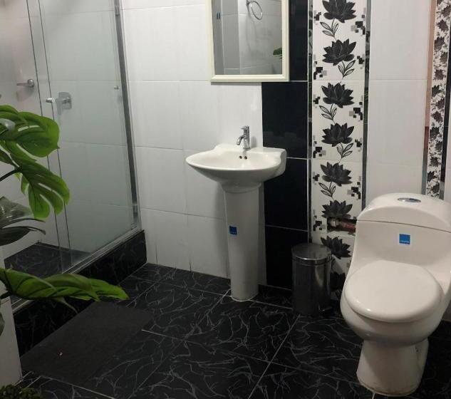 اتاق استاندارد با سرویس بهداشتی مشترک, B&b Cusing Wasi