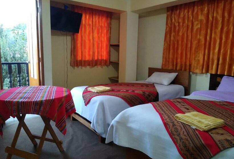 חדר סטנדרט לשלושה, Hostal Casa Del Montanista