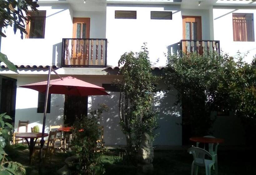 اتاق استاندارد سه نفره, Hostal Casa Del Montanista