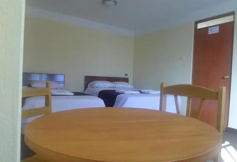 اتاق استاندارد سه نفره, Hostal Casa Del Montanista