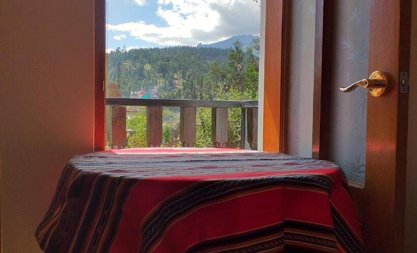 חדר משפחתי, Hostal Casa Del Montanista