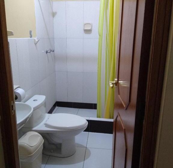 اتاق استاندارد اینتریور, Hostal Casa Del Montanista