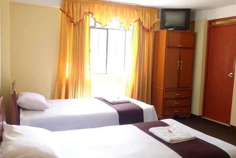 اتاق استاندارد یک نفره, Hostal Casa Del Montanista