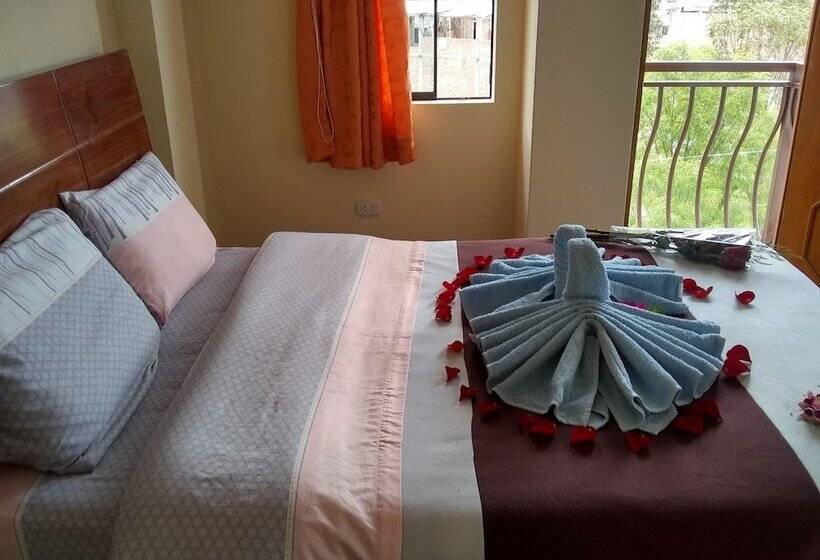 חדר סטנדרט לשלושה, Hostal Casa Del Montanista