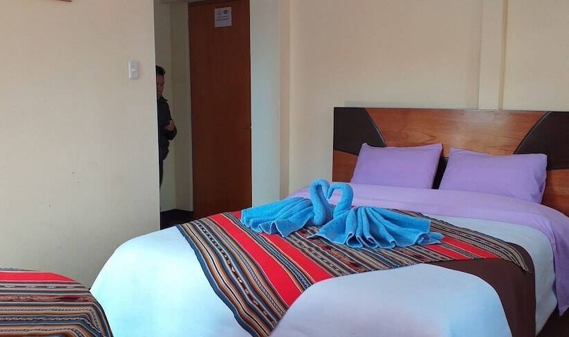 اتاق خانوادگی, Hostal Casa Del Montanista