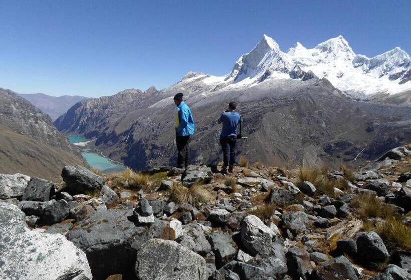 חדר סטנדרט לארבעה, Hostal Casa Del Montanista