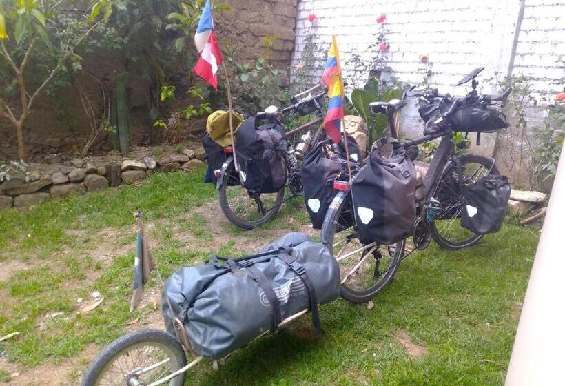 מיטה בחדר משותף, Hostal Casa Del Montanista