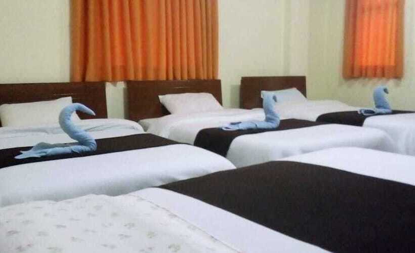 חדר סטנדרט לארבעה, Hostal Casa Del Montanista