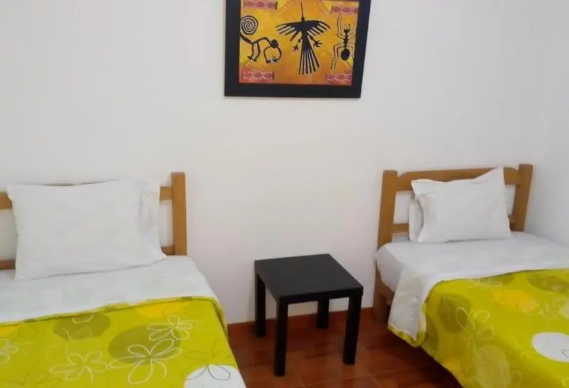 Standard room with outdoor bath, El Buen Samaritano Backpackers   Hostel